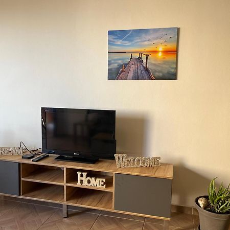 Diamond Complex Apartment Paphos Bagian luar foto