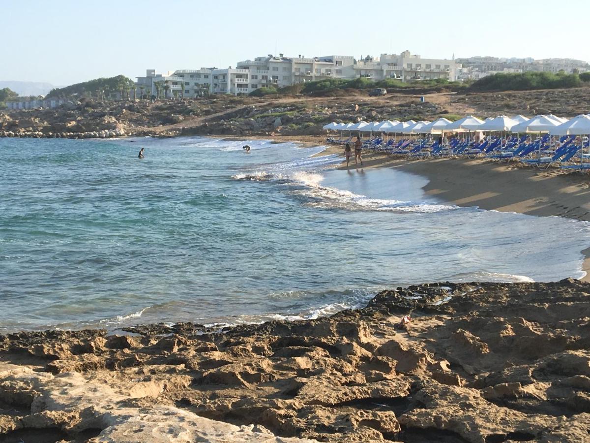 Diamond Complex Apartment Paphos Bagian luar foto