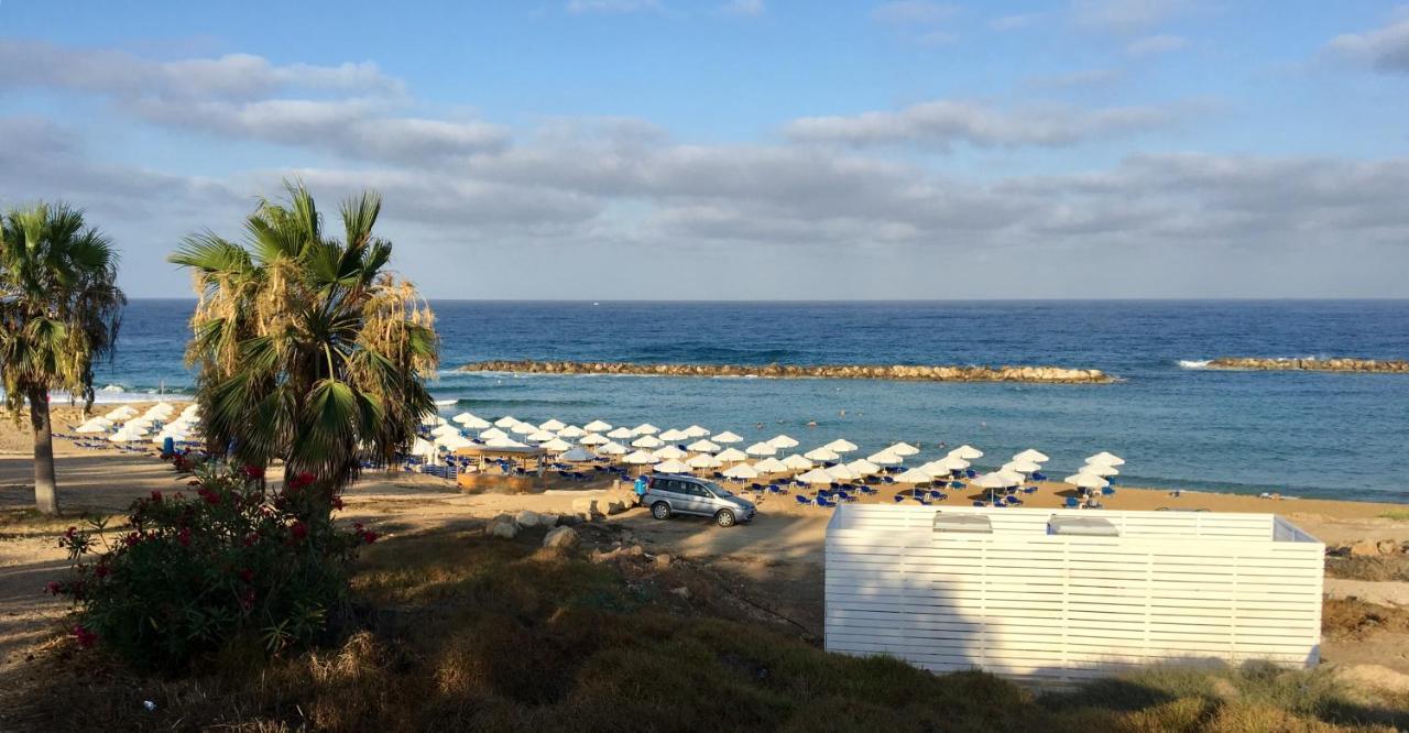 Diamond Complex Apartment Paphos Bagian luar foto