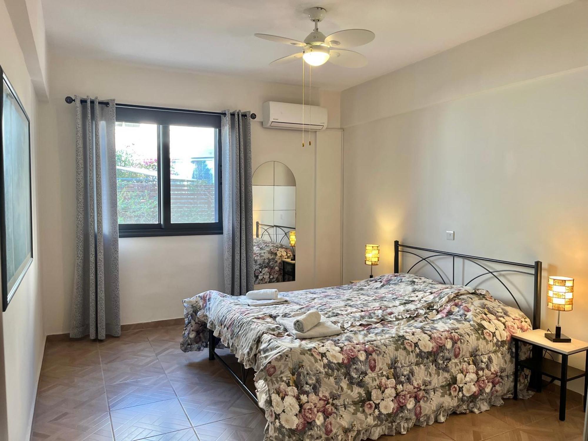 Diamond Complex Apartment Paphos Bagian luar foto