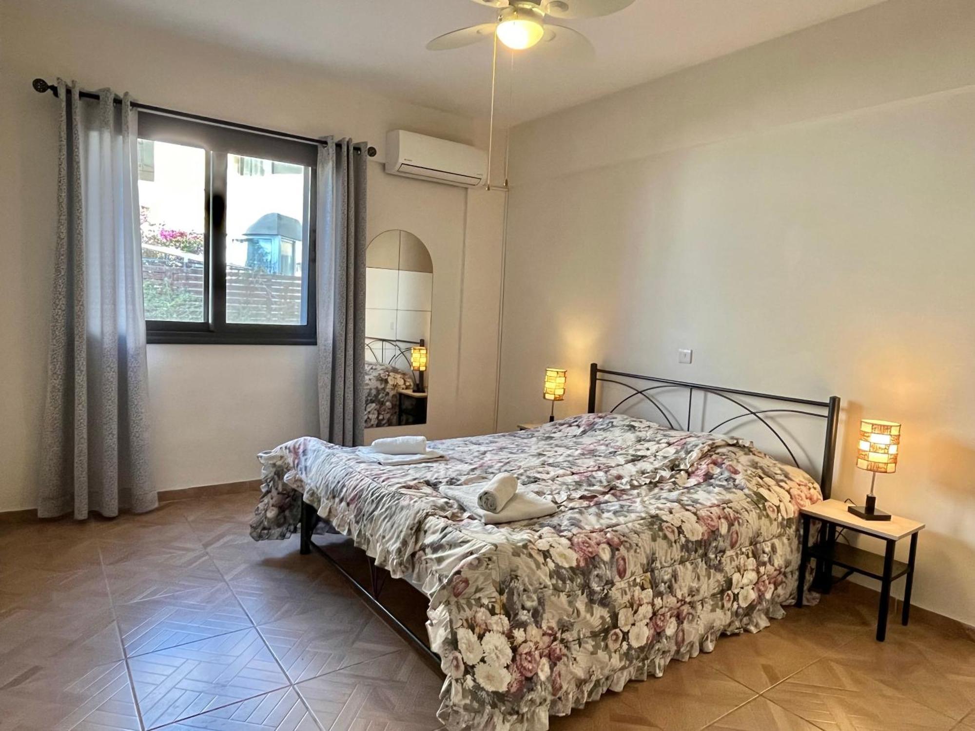 Diamond Complex Apartment Paphos Bagian luar foto