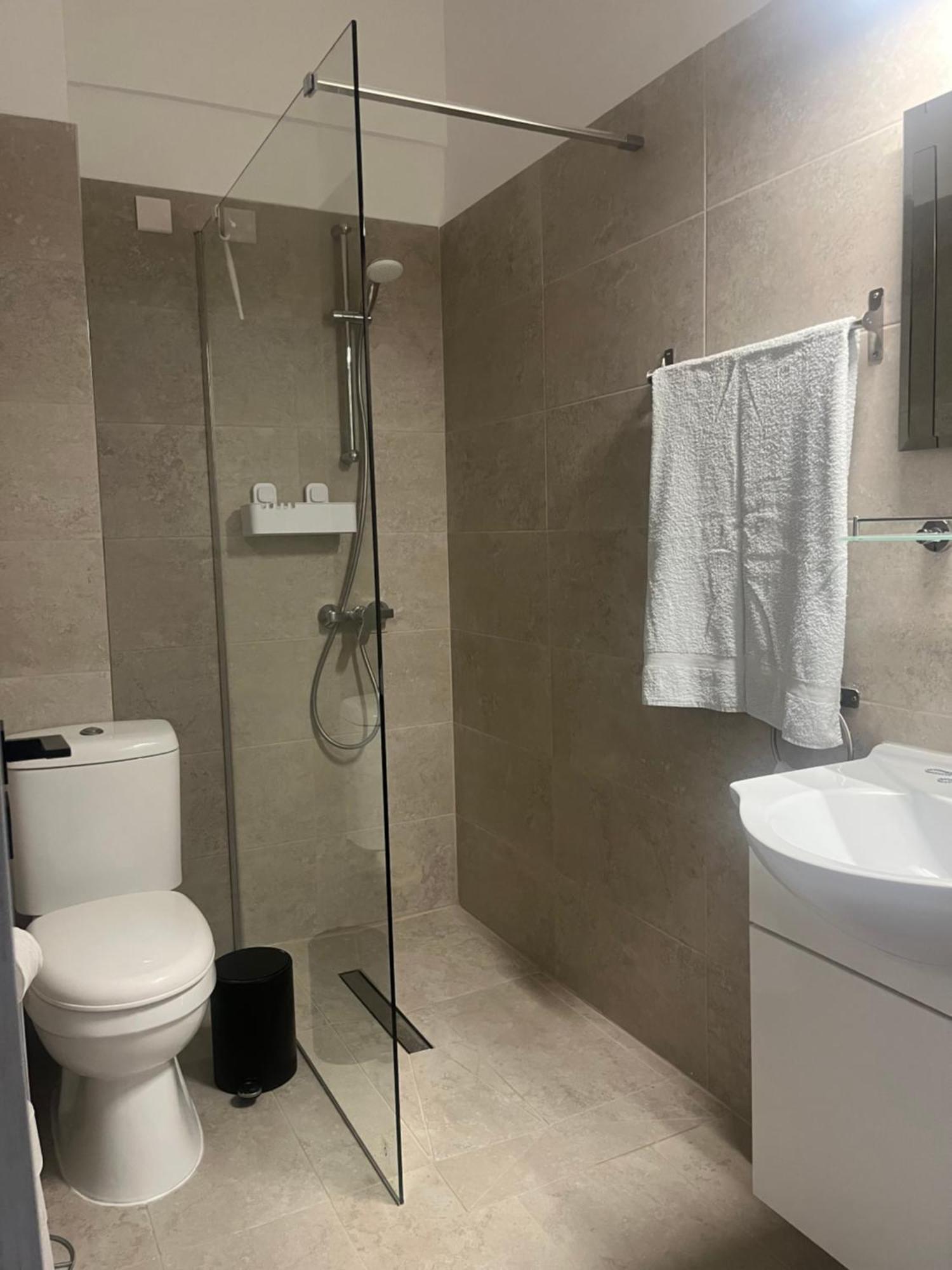Diamond Complex Apartment Paphos Bagian luar foto